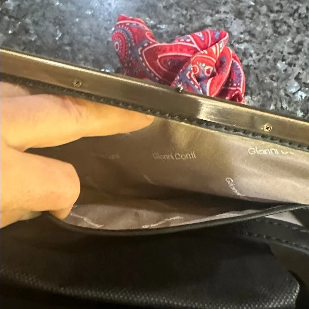 Gianni Conti new embossed